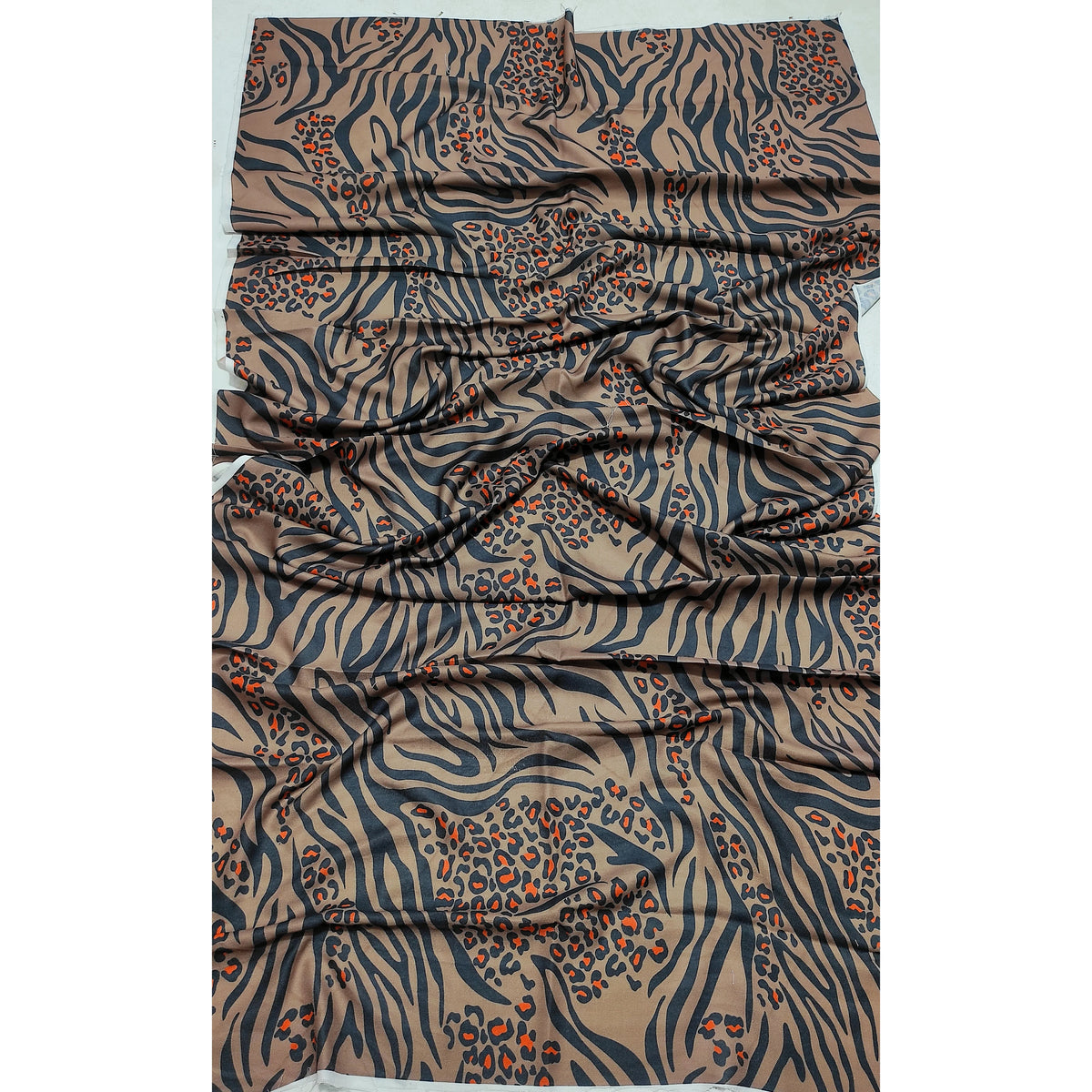 Luxury Dhanak Embroidered 3PC