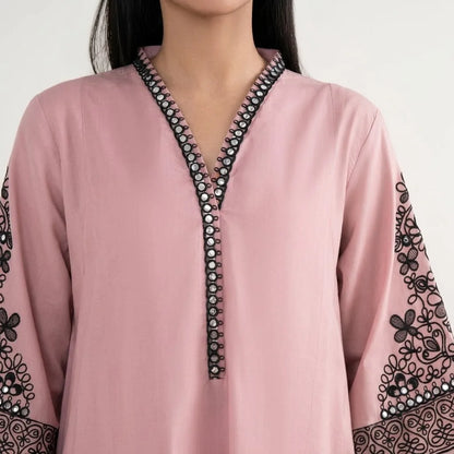 Luxury Dhanak Embroidered 3PC