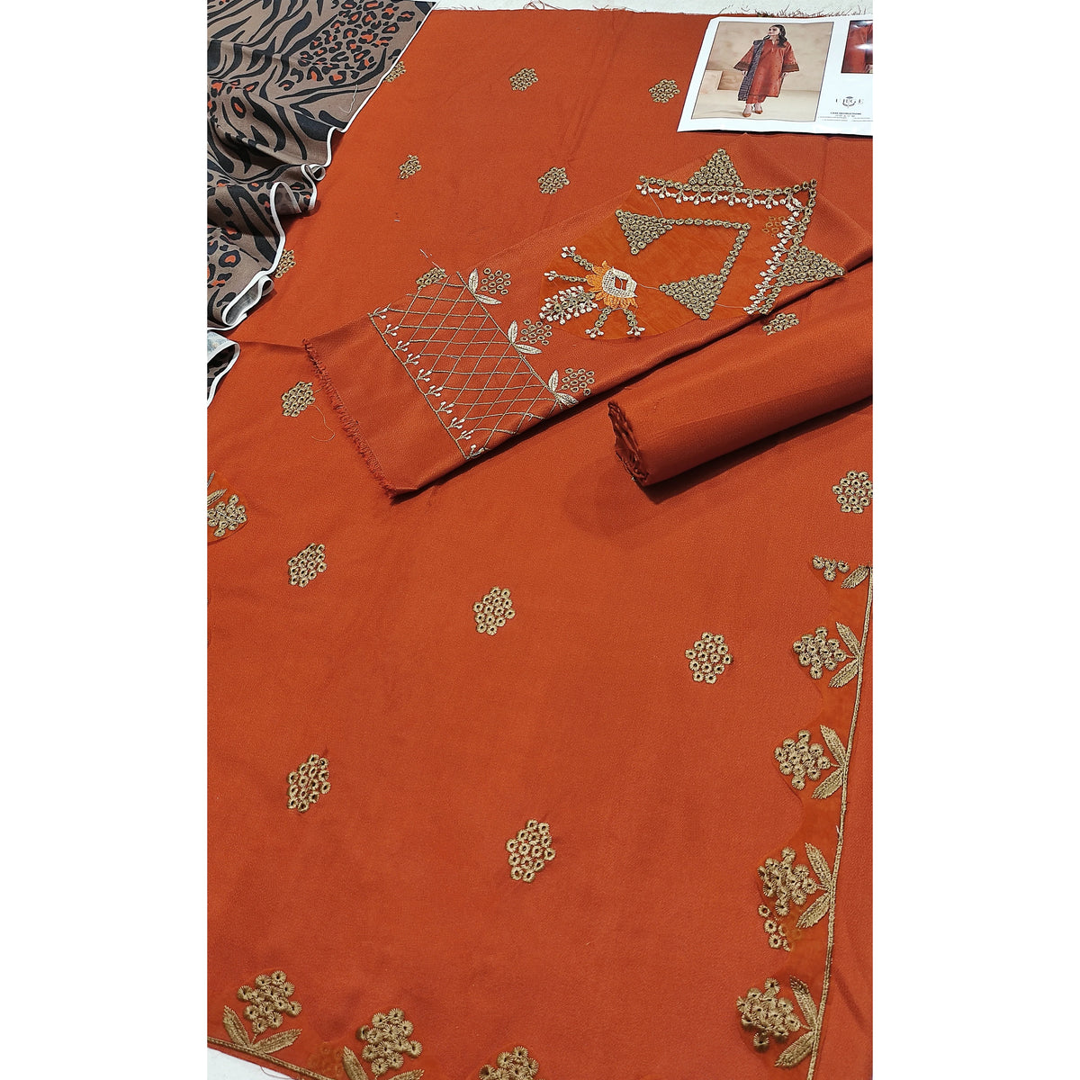 Luxury Dhanak Embroidered 3PC