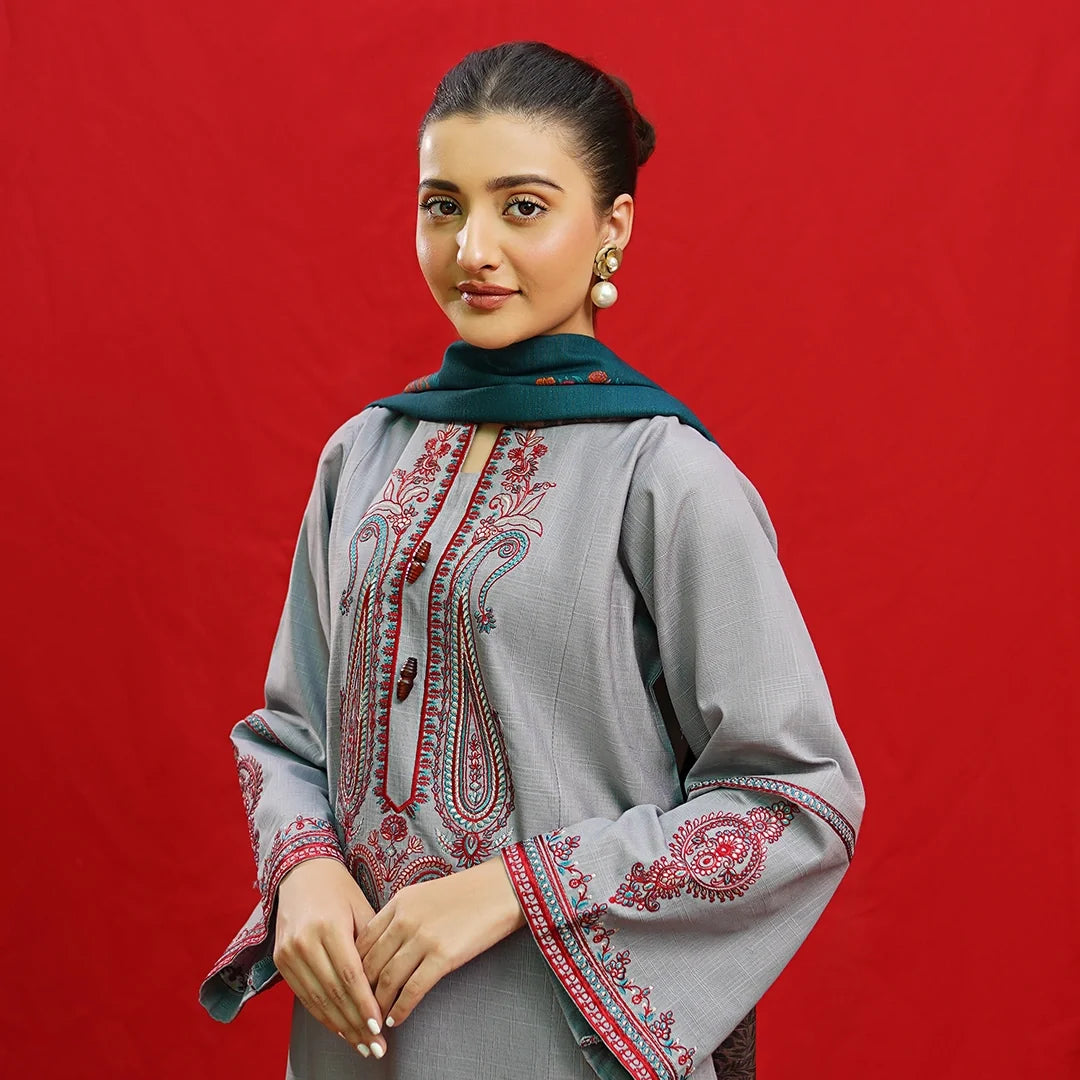 Luxury Dhanak Embroidered 3PC