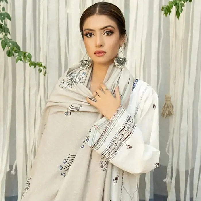 Luxury Dhanak Embroidered 3PC
